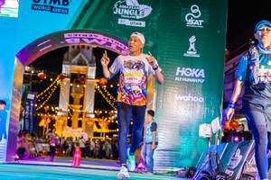 BIB: 10016
                            <button type="button" onclick="openModal(21811775)" class="btn btn-primary btn-sm float-right btn-popup" data-toggle="modal" data-target=".modal-high-quality">
                        <i class="fas fa-shopping-cart"></i> Add to Cart
                    </button>
                                            <button type="button" onclick="isThisMe(21811775, true)" class="btn btn-success btn-sm float-right btn-popup btn-isme hidden" data-toggle="tooltip" data-placement="bottom" title="นี่คือรูปของคุณใช่ไหม คลิกที่นี่เพื่อเอาเข้าอัลบั้ม">
                        <i class="fas fa-plus"></i> Add to album
                    </button>
                    <button type="button" onclick="isThisMe(21811775, false)" class="btn btn-warning btn-sm float-right btn-popup btn-isnotme hidden">
                        <i class="fas fa-ban"></i> Remove from album
                    </button>